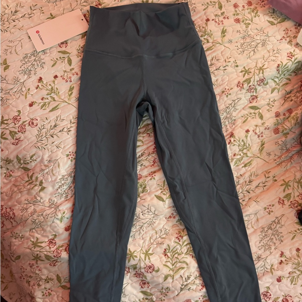 Blue lululemonn leggings